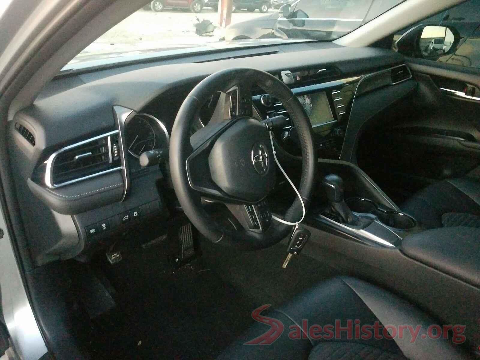 4T1B11HK7JU574148 2018 TOYOTA CAMRY