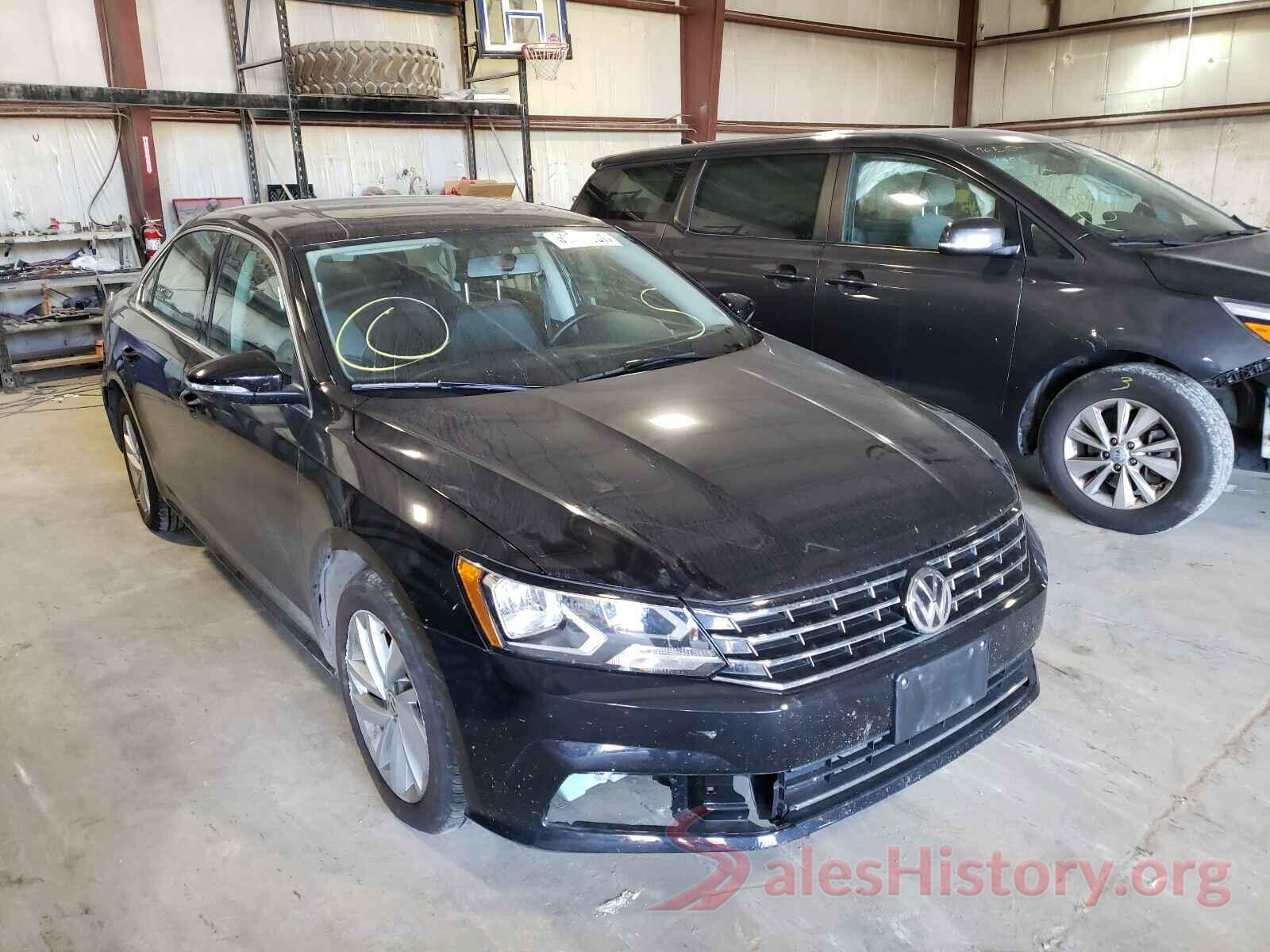 1VWBA7A31JC032055 2018 VOLKSWAGEN PASSAT