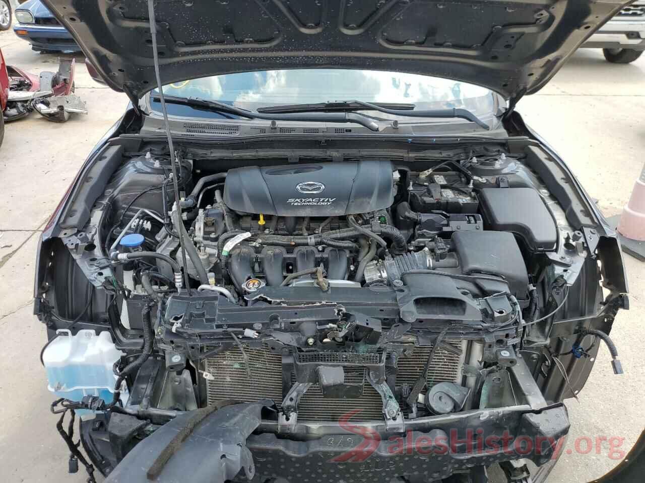 3MZBN1U74JM208482 2018 MAZDA 3