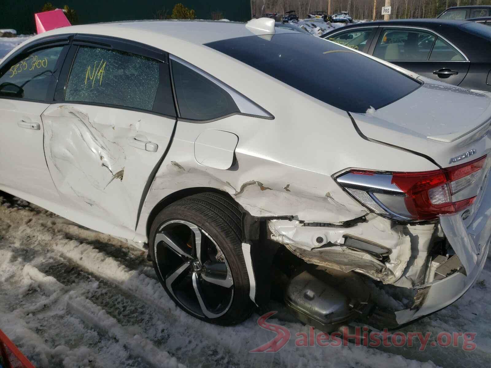 1HGCV1F35JA164167 2018 HONDA ACCORD