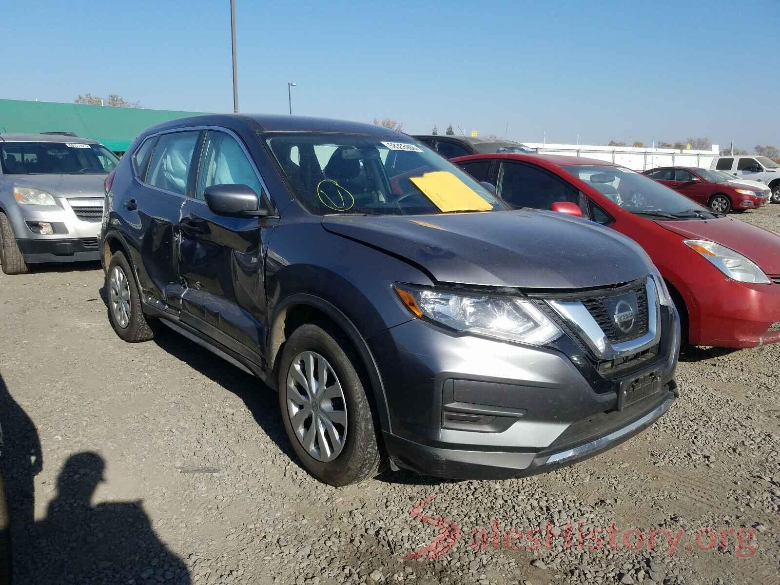 KNMAT2MV9HP575715 2017 NISSAN ROGUE