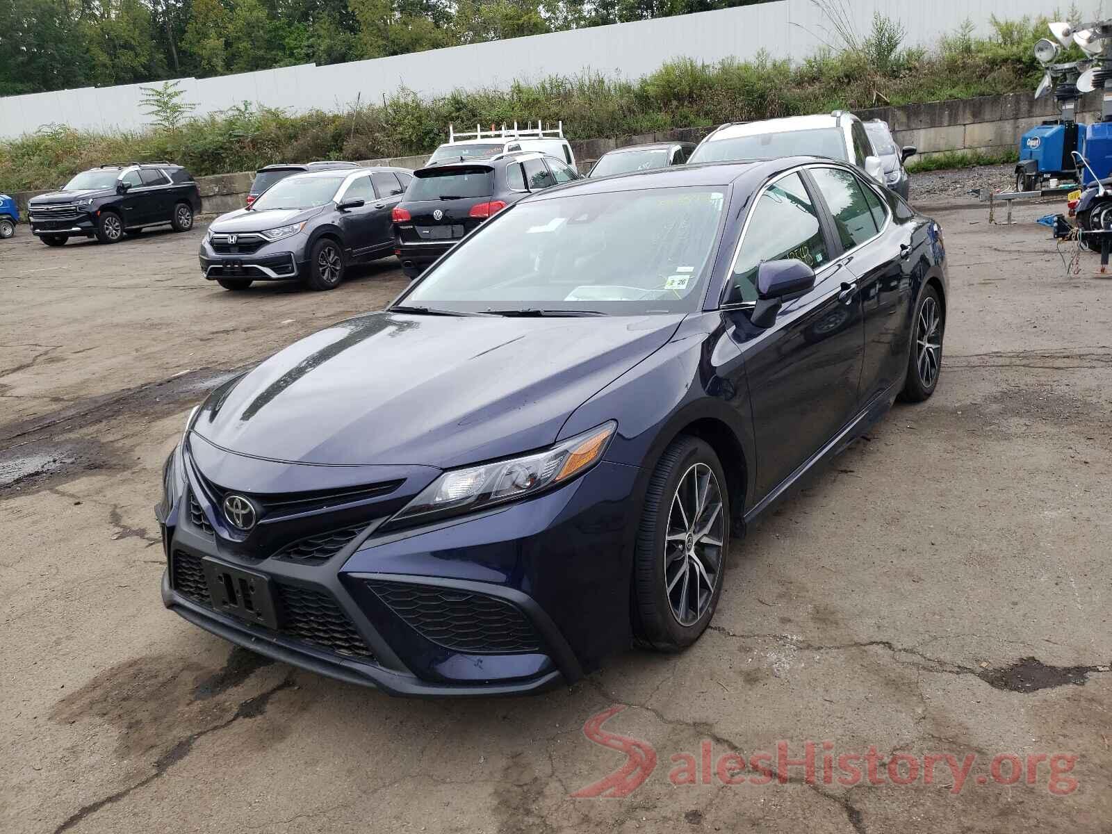 4T1G11AK9MU550390 2021 TOYOTA CAMRY