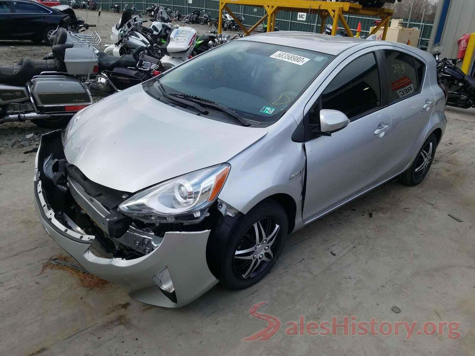 JTDKDTB35G1589895 2016 TOYOTA PRIUS