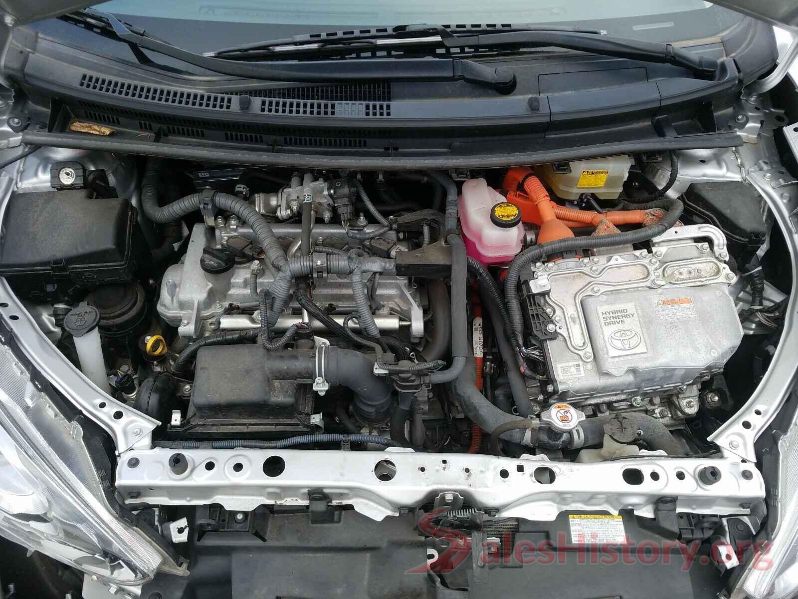 JTDKDTB35G1589895 2016 TOYOTA PRIUS