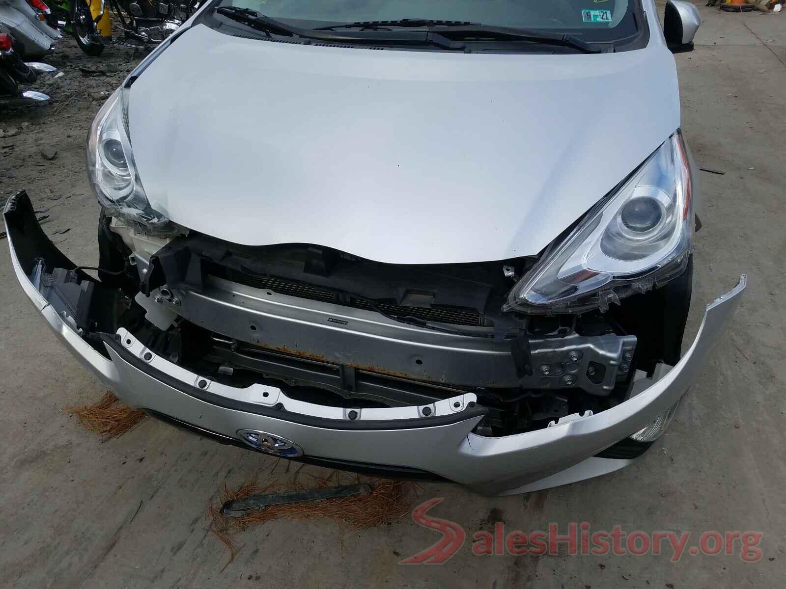 JTDKDTB35G1589895 2016 TOYOTA PRIUS