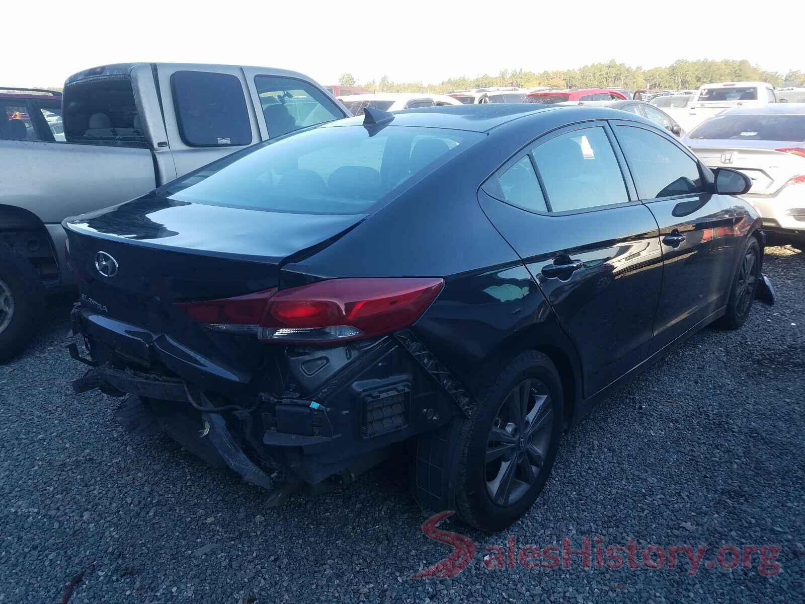 5NPD84LFXJH235253 2018 HYUNDAI ELANTRA