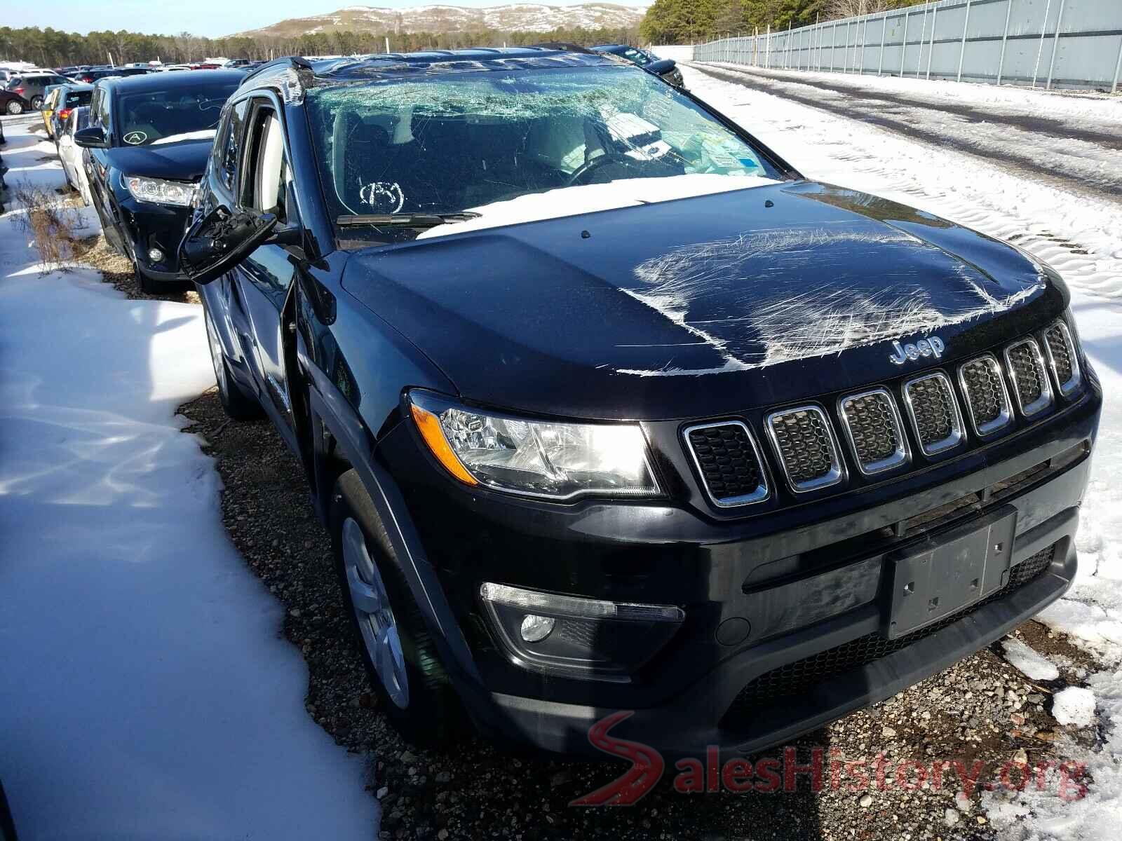 3C4NJDBB4JT481819 2018 JEEP COMPASS