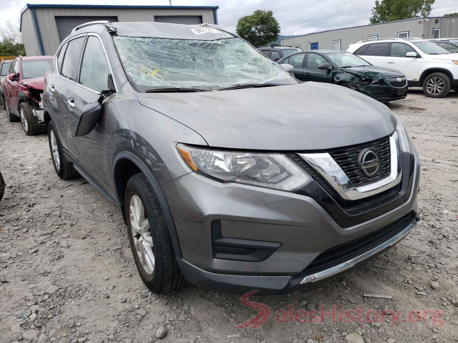 KNMAT2MV4JP621778 2018 NISSAN ROGUE