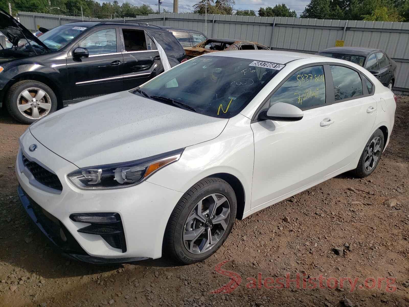 3KPF24AD3ME351804 2021 KIA FORTE