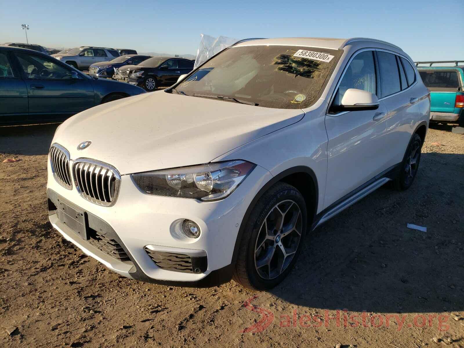 WBXHT3C30J5L29290 2018 BMW X1