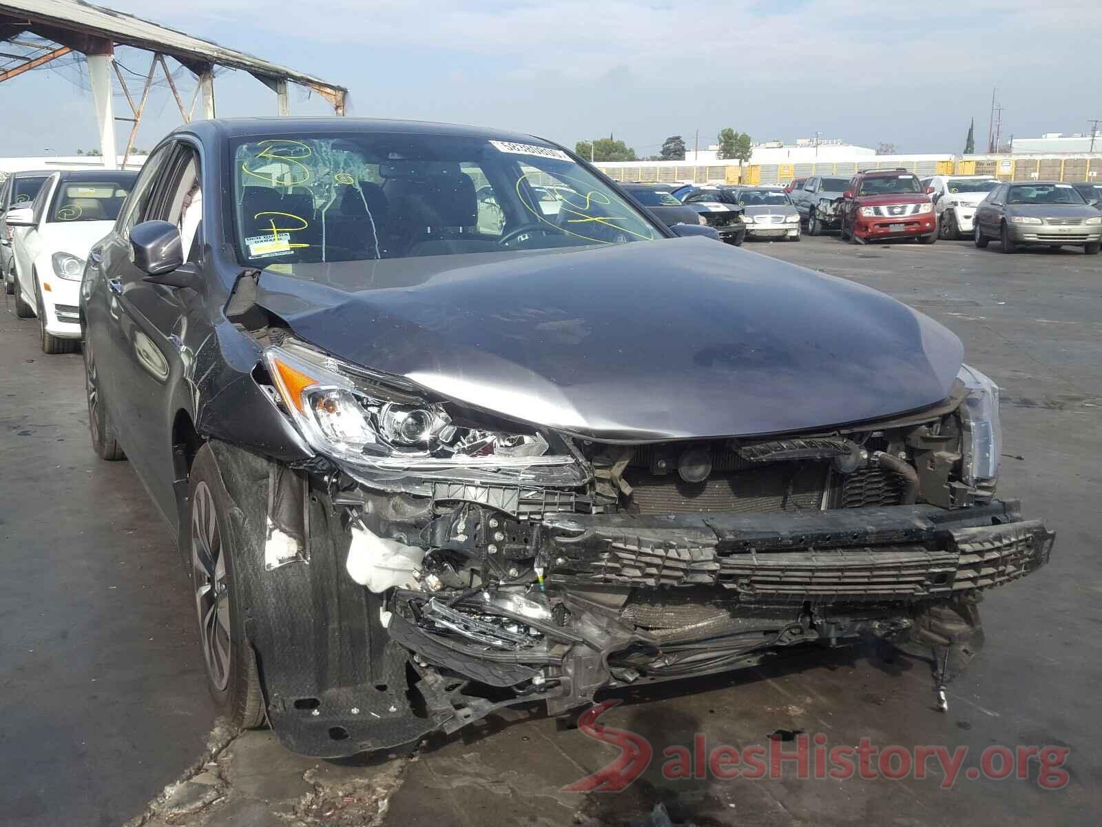 JHMCR6F50HC031492 2017 HONDA ACCORD