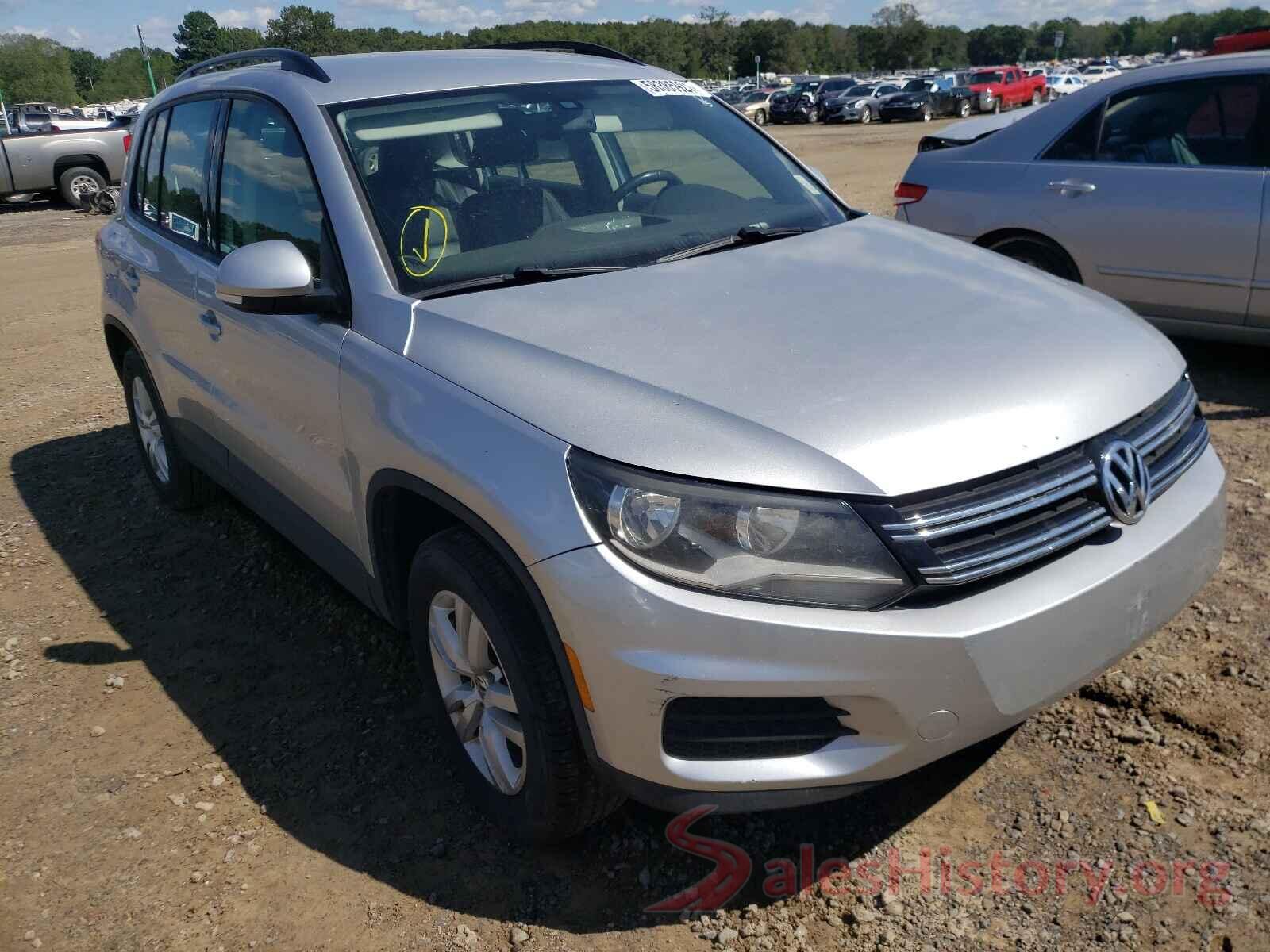 WVGAV7AX2HK031532 2017 VOLKSWAGEN TIGUAN