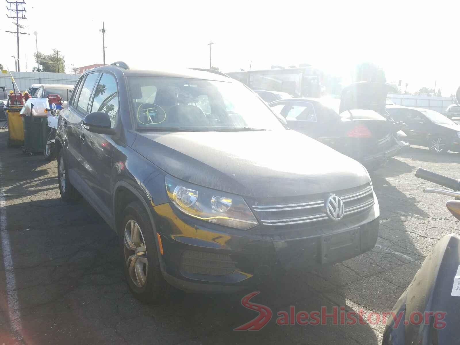 WVGAV7AX4GW611386 2016 VOLKSWAGEN TIGUAN