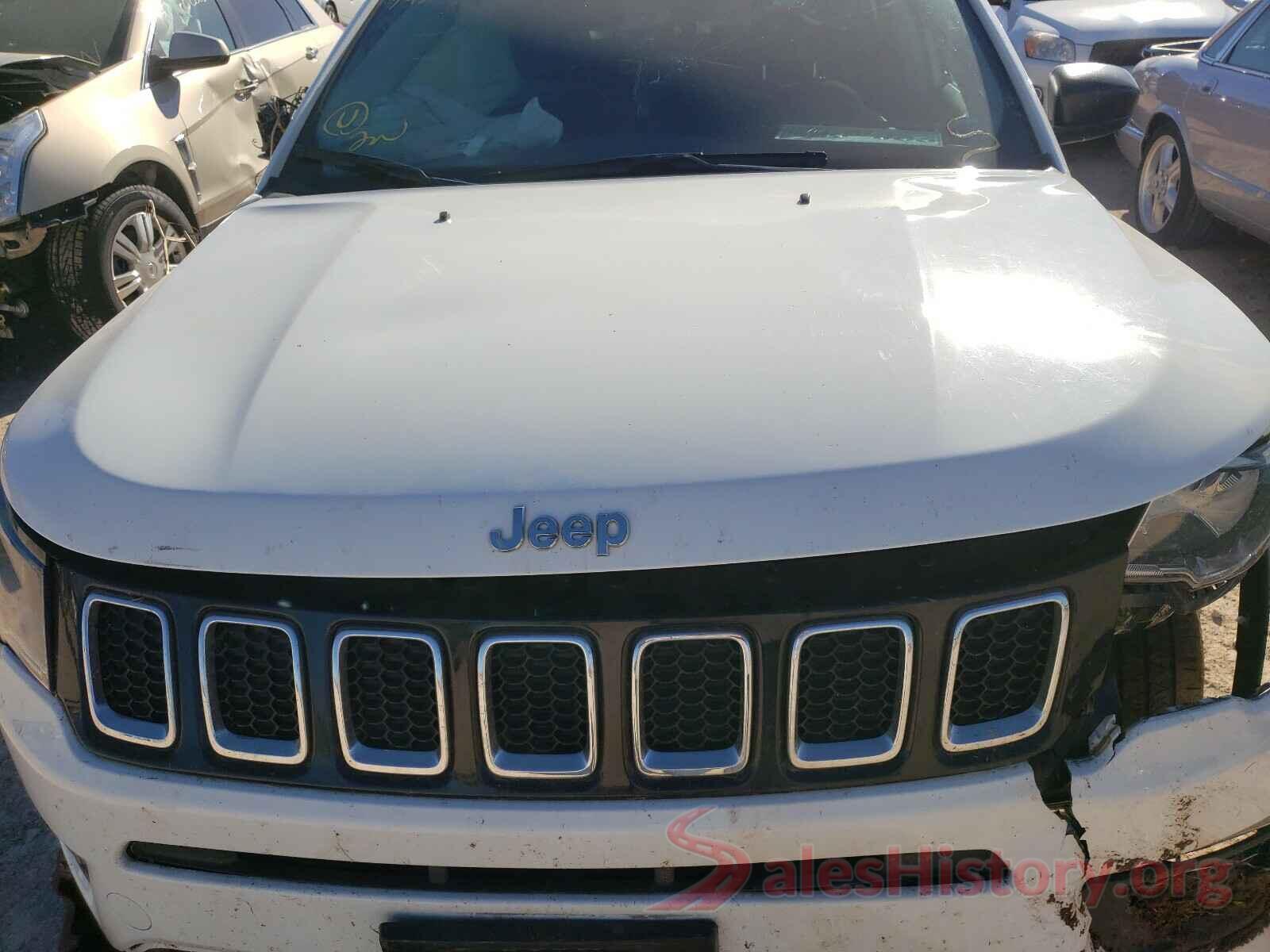 3C4NJCAB5KT743635 2019 JEEP COMPASS