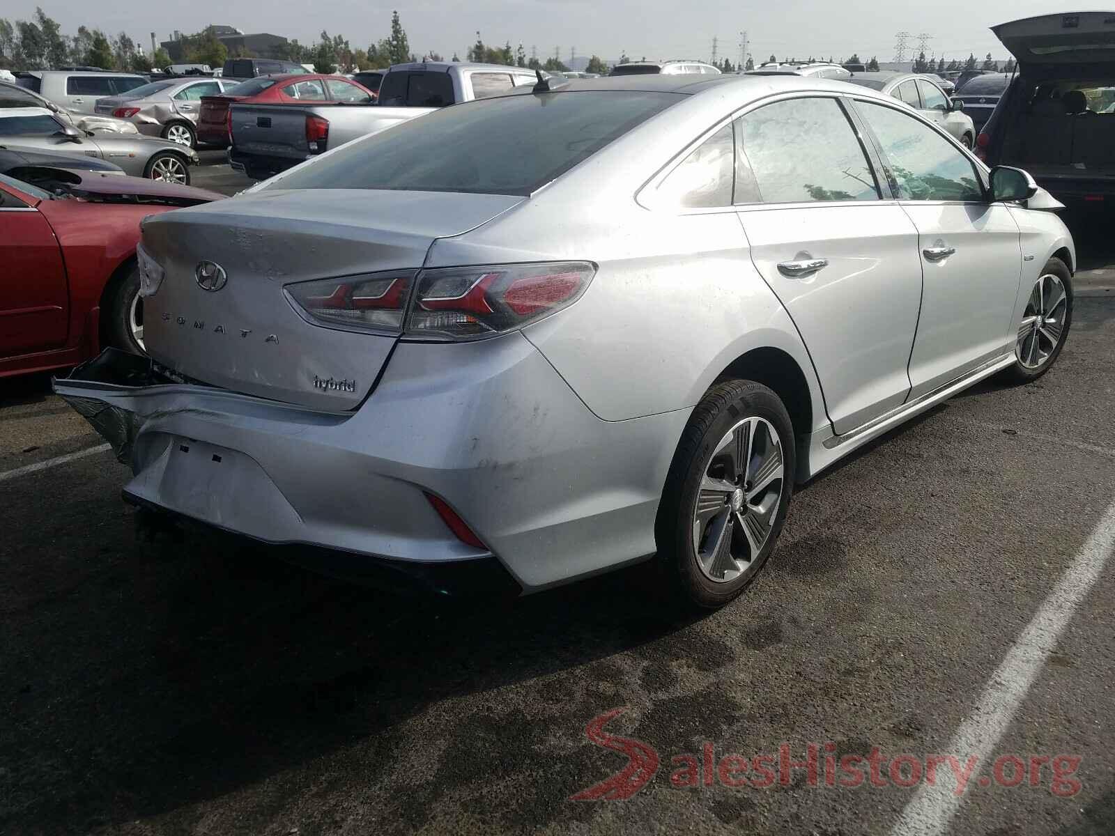 KMHE34L3XJA086905 2018 HYUNDAI SONATA