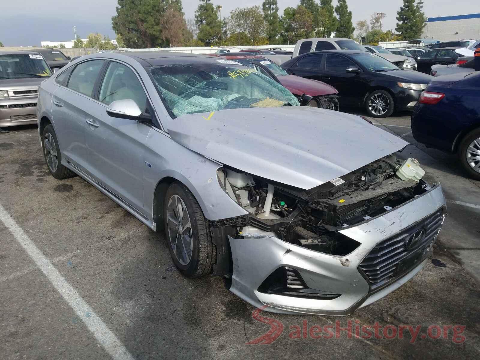 KMHE34L3XJA086905 2018 HYUNDAI SONATA