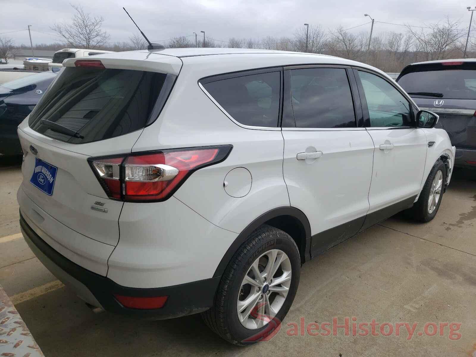 1FMCU0GD7HUD04291 2017 FORD ESCAPE