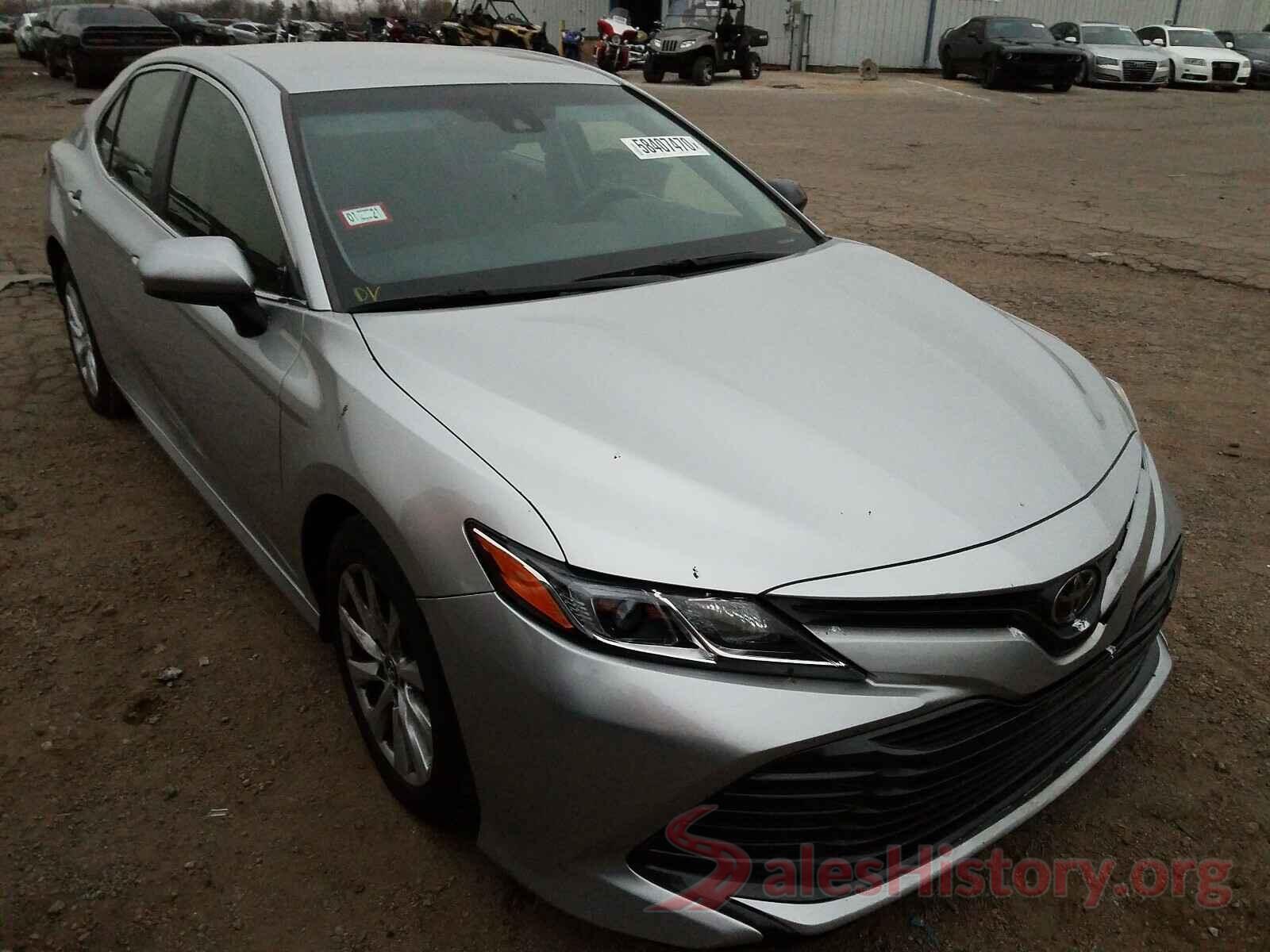 JTNB11HK6J3026468 2018 TOYOTA CAMRY