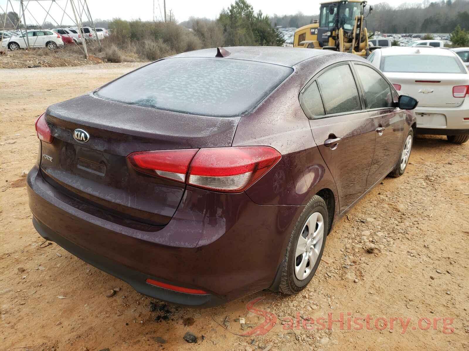 3KPFK4A75HE137574 2017 KIA FORTE