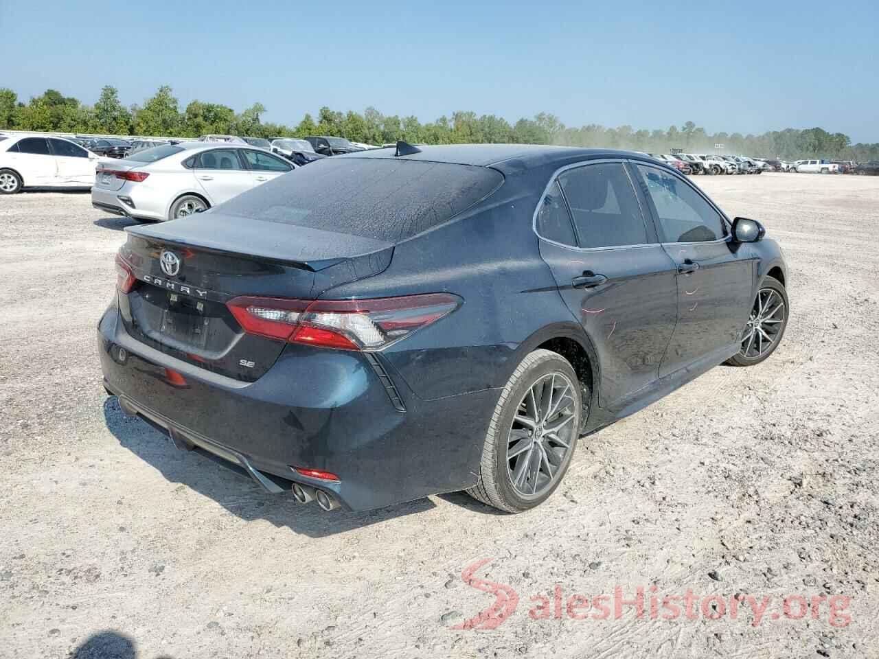 4T1G11AK6MU557362 2021 TOYOTA CAMRY