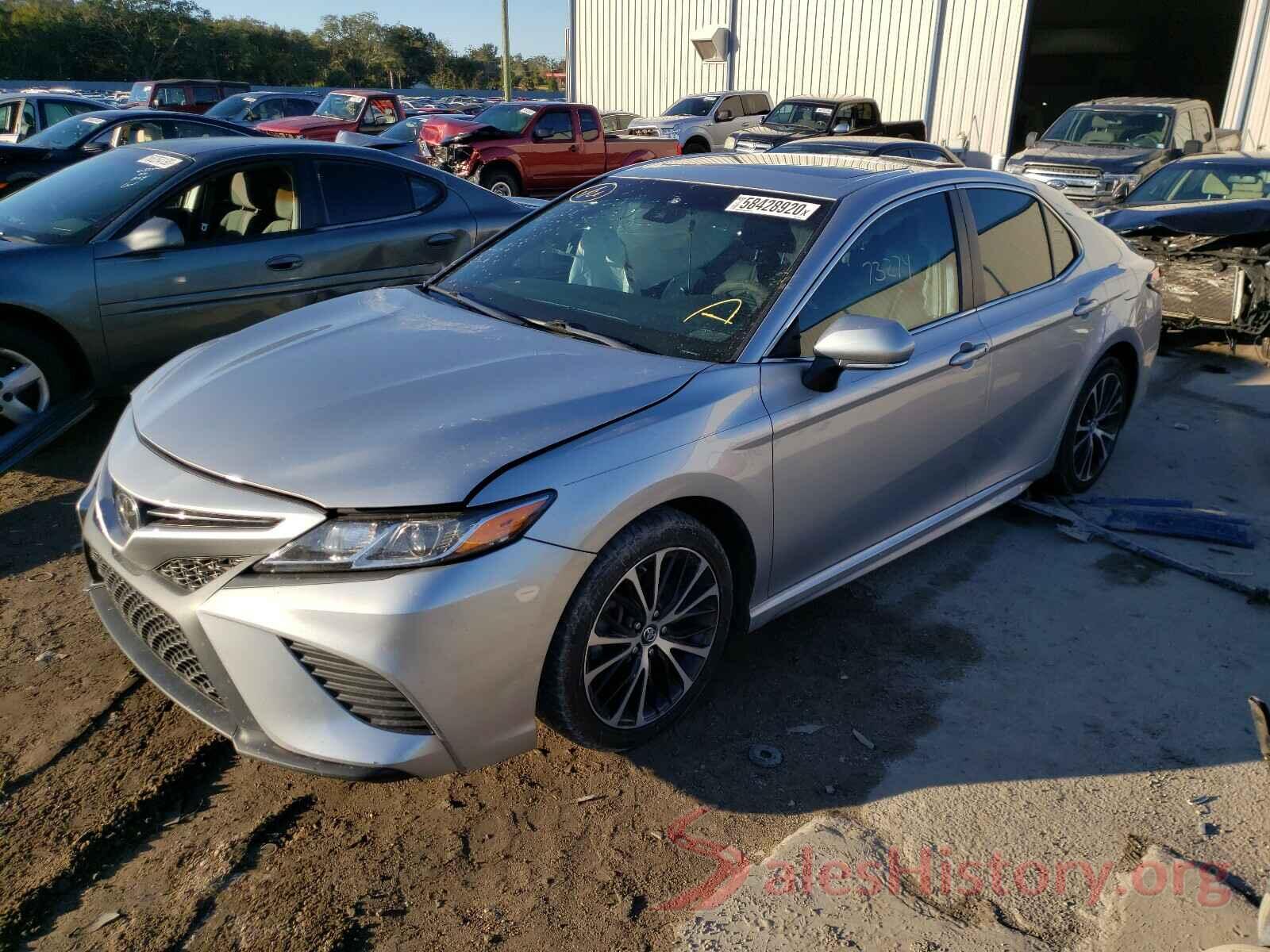 4T1B11HK9JU012719 2018 TOYOTA CAMRY