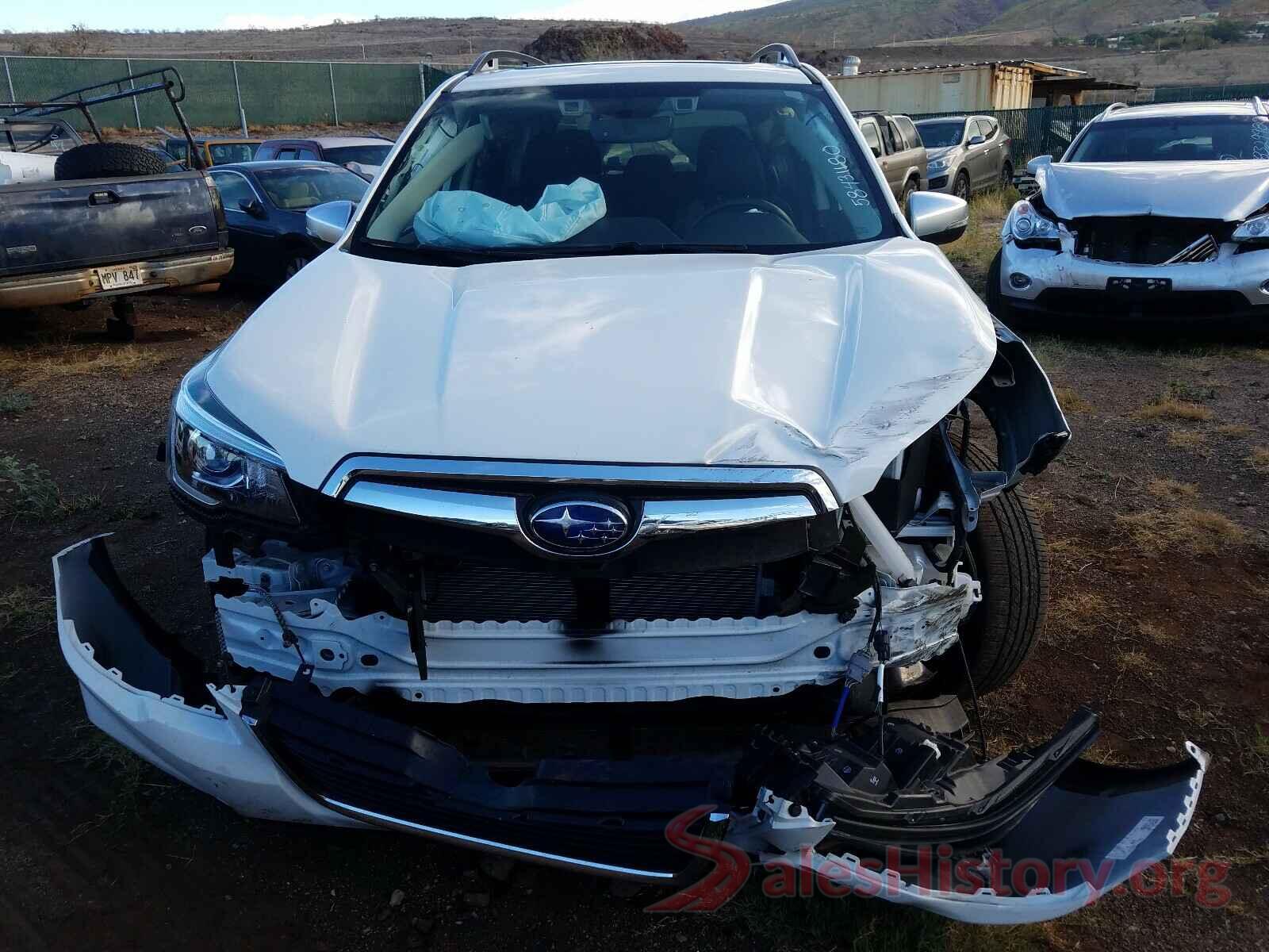 JF2SKAWC7KH401058 2019 SUBARU FORESTER