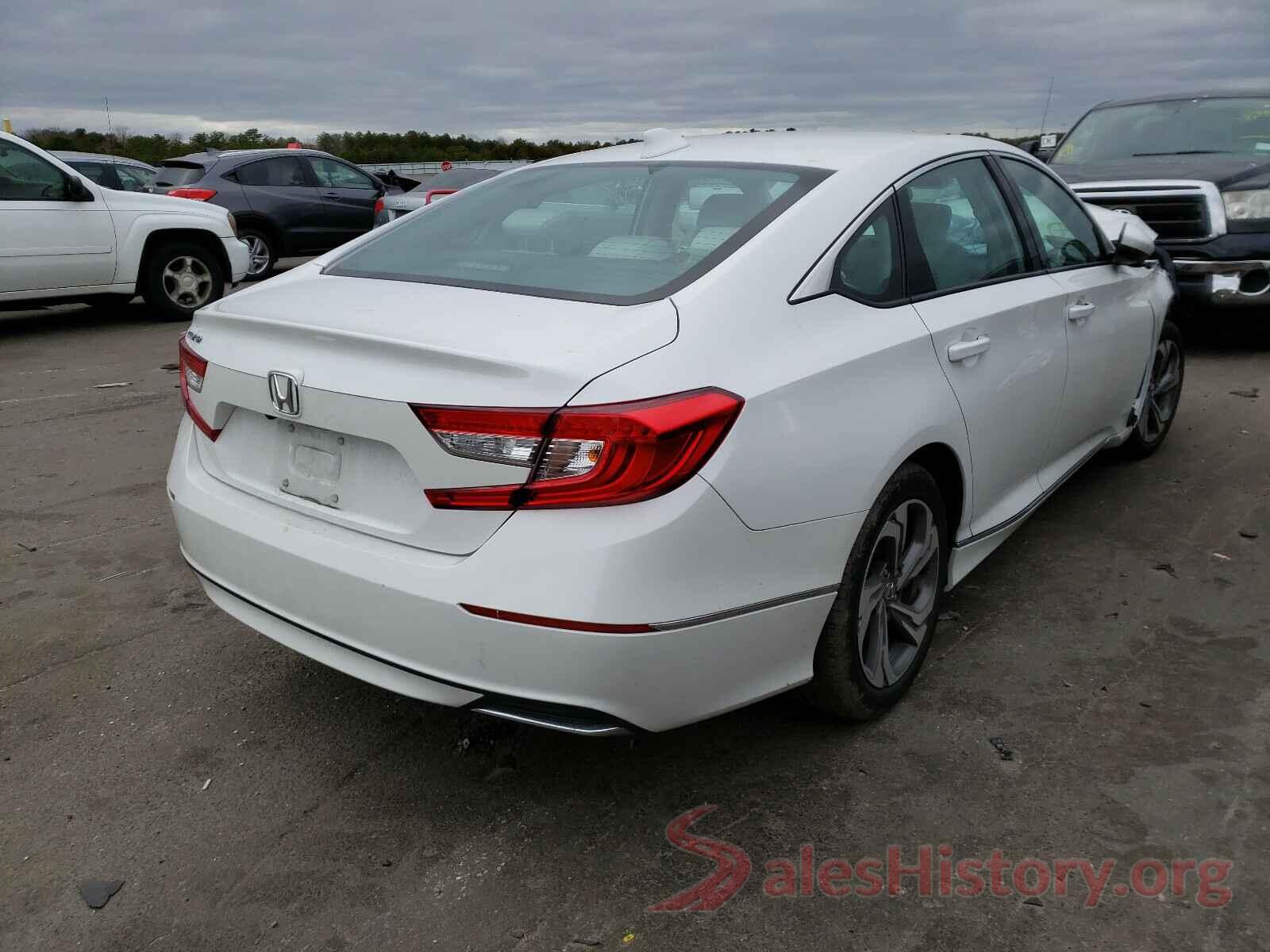 1HGCV1F48JA218375 2018 HONDA ACCORD