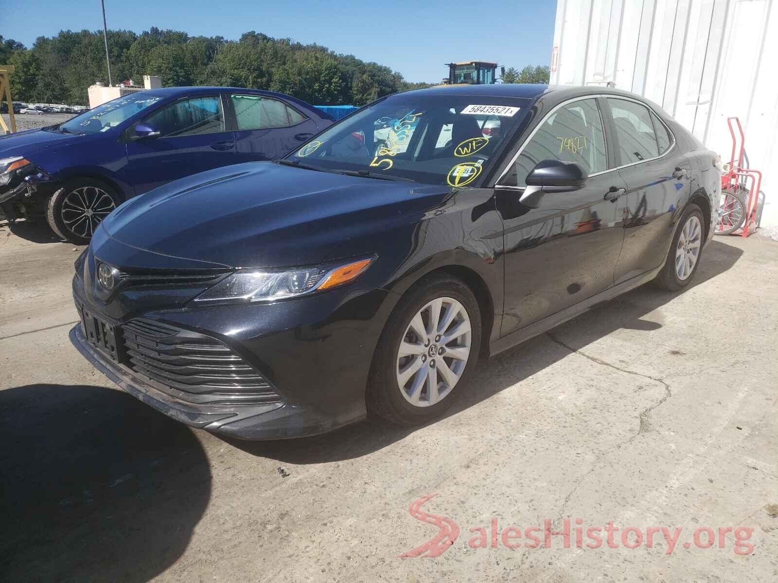 4T1B11HK5JU072125 2018 TOYOTA CAMRY