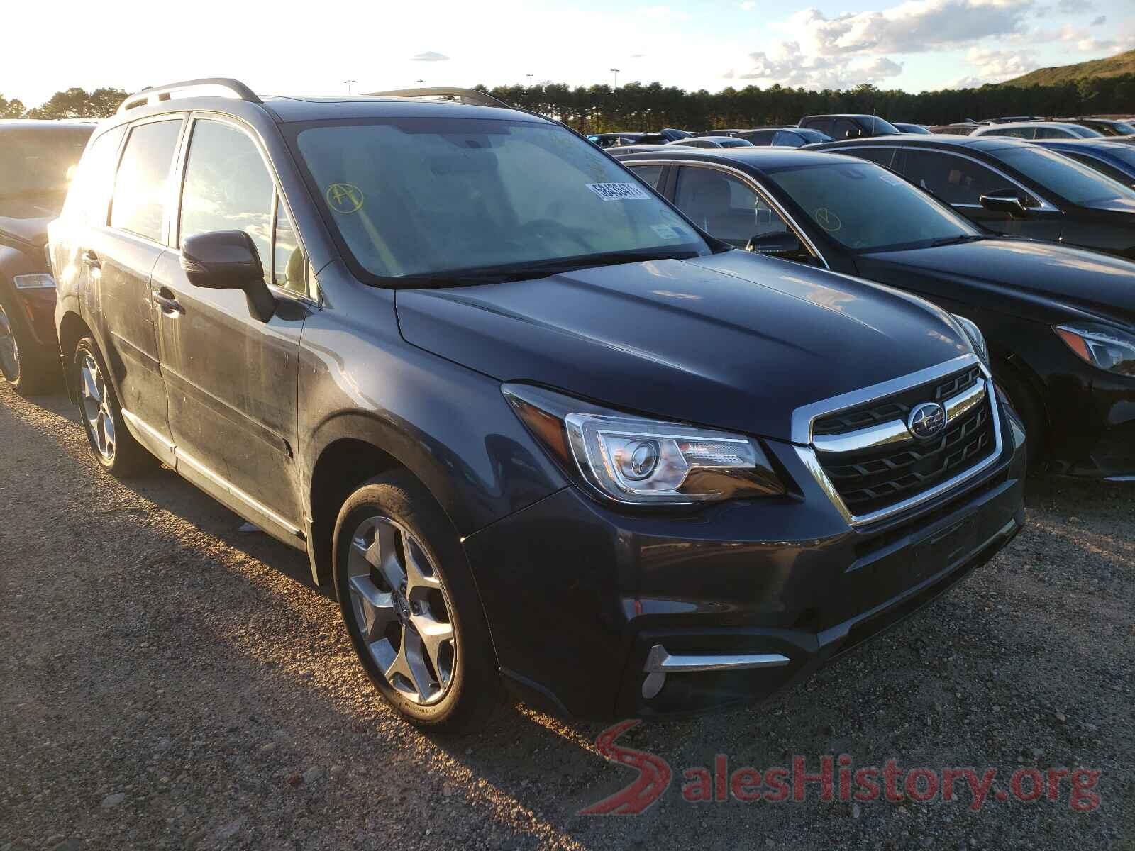 JF2SJAWC3JH438724 2018 SUBARU FORESTER