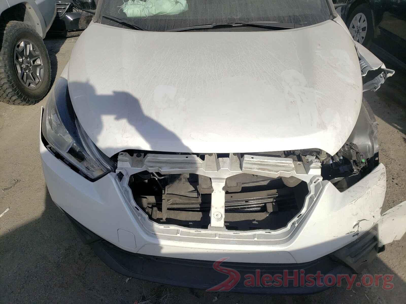 3N1CP5CU0KL562784 2019 NISSAN KICKS