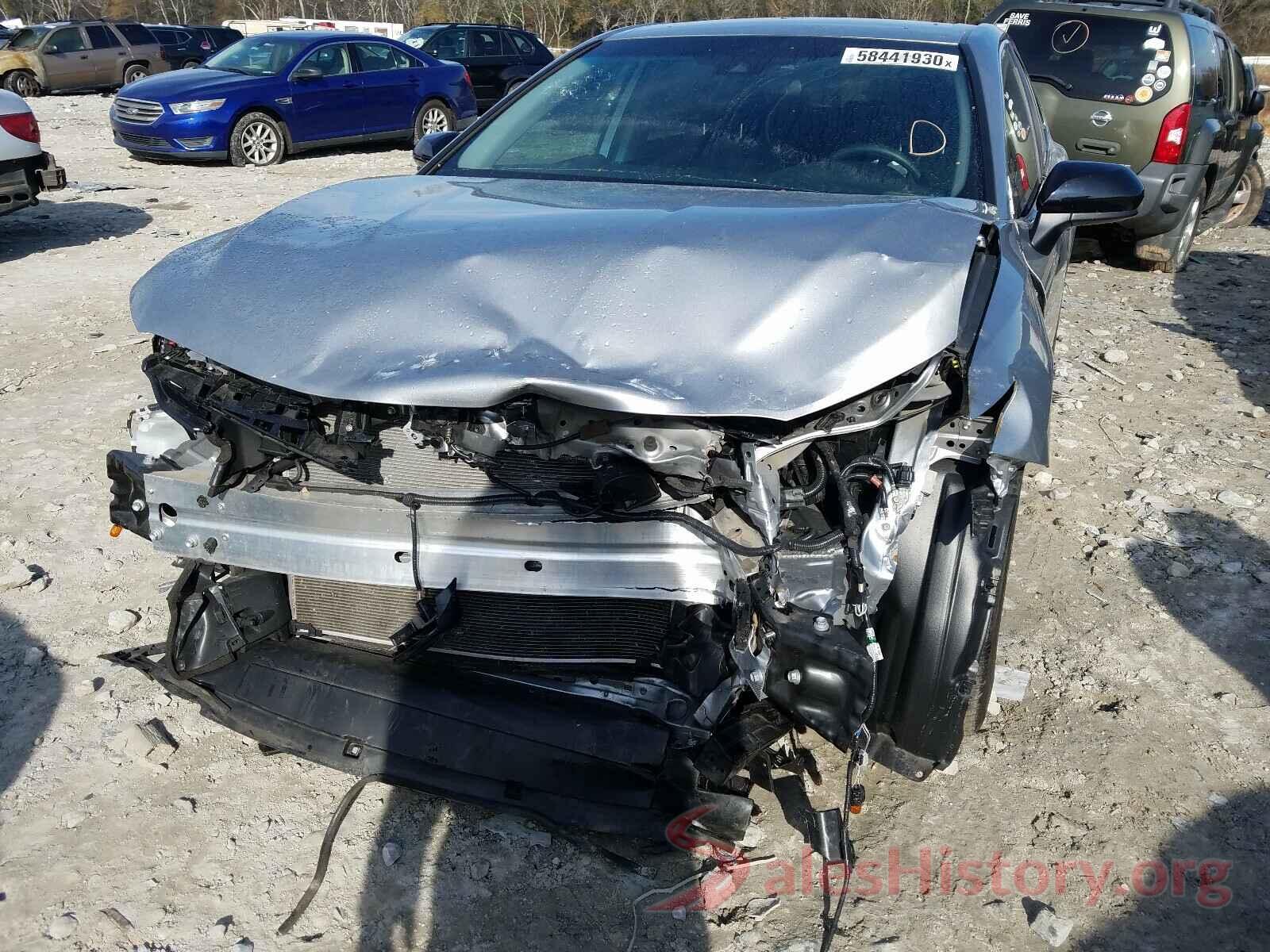 4T1B11HK2KU245214 2019 TOYOTA CAMRY