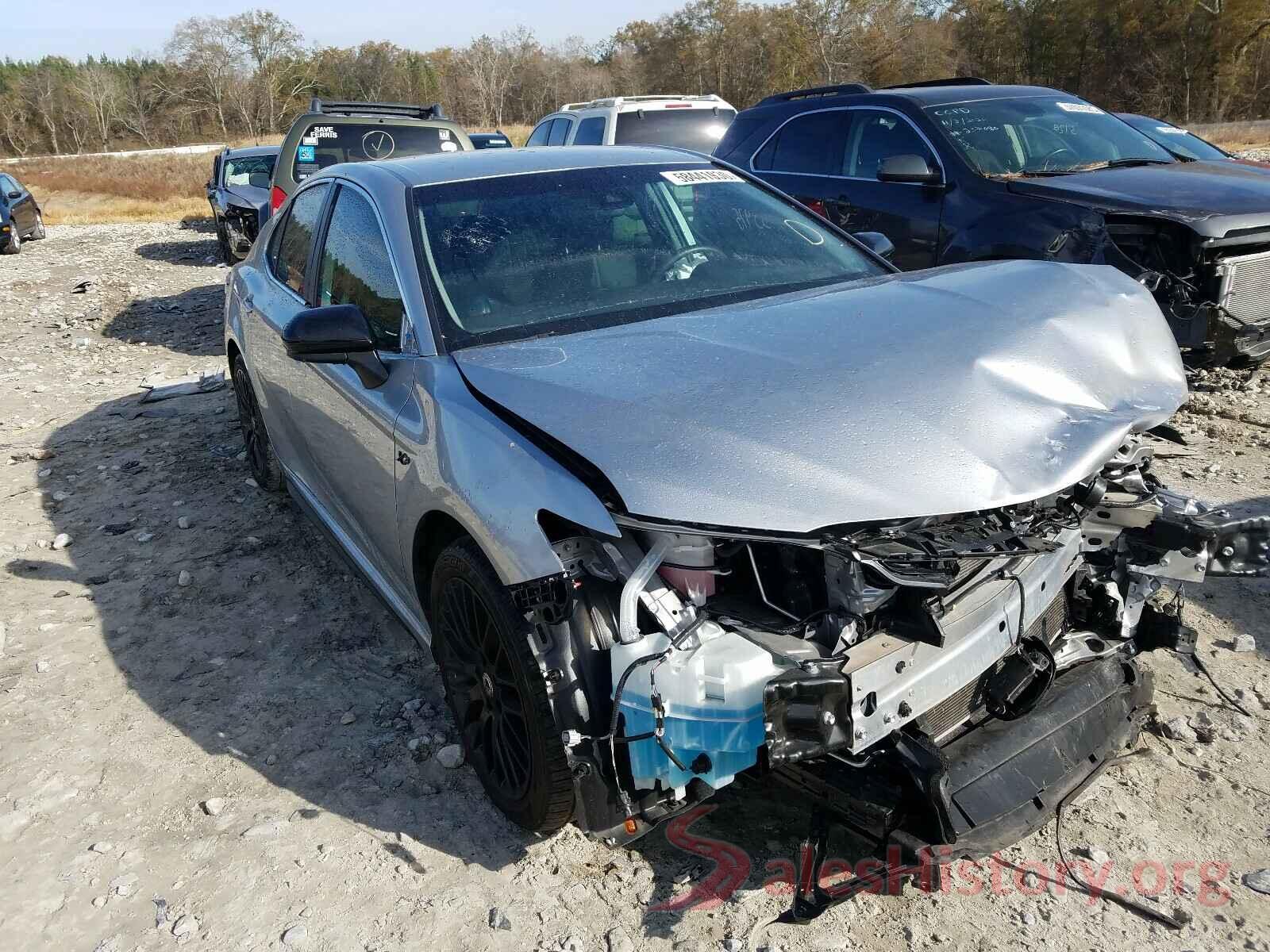 4T1B11HK2KU245214 2019 TOYOTA CAMRY