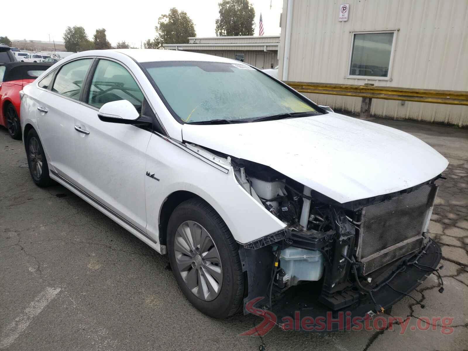 KMHE24L1XHA053978 2017 HYUNDAI SONATA