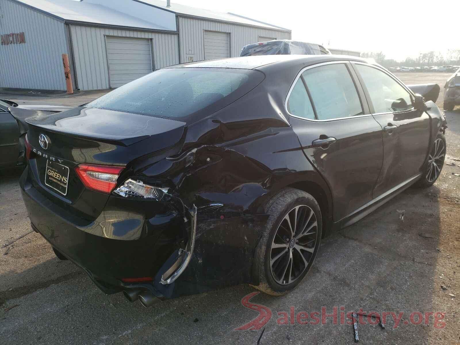 4T1B11HK3JU151132 2018 TOYOTA CAMRY