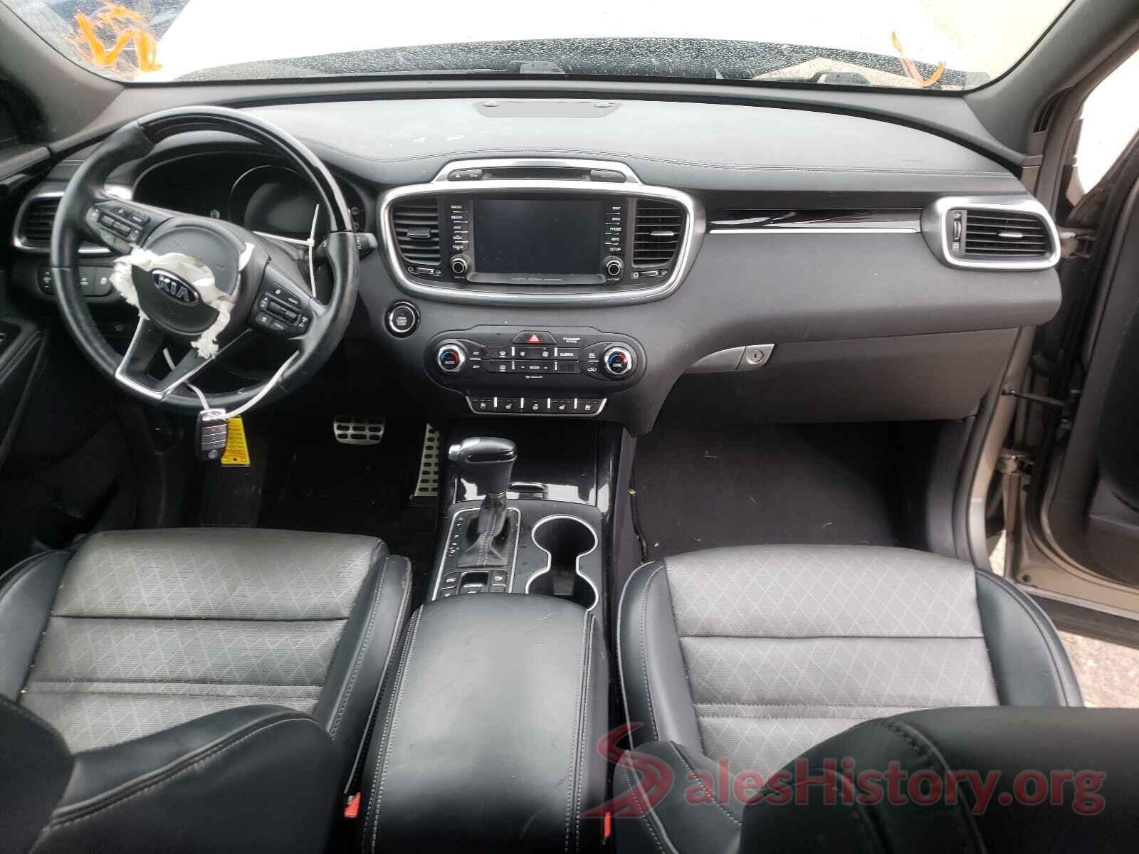 5XYPKDA55HG304733 2017 KIA SORENTO