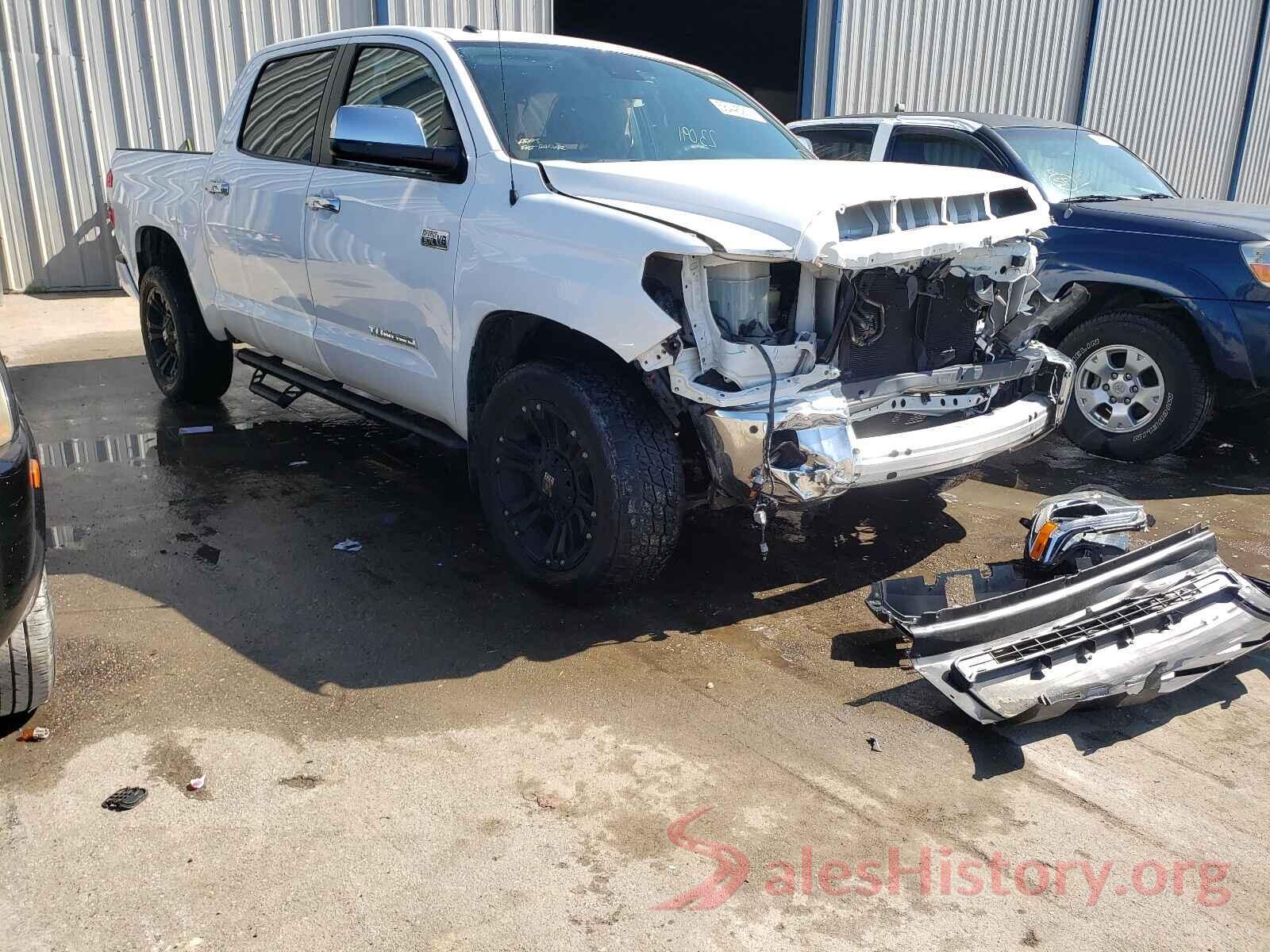 5TFFY5F1XJX240858 2018 TOYOTA TUNDRA