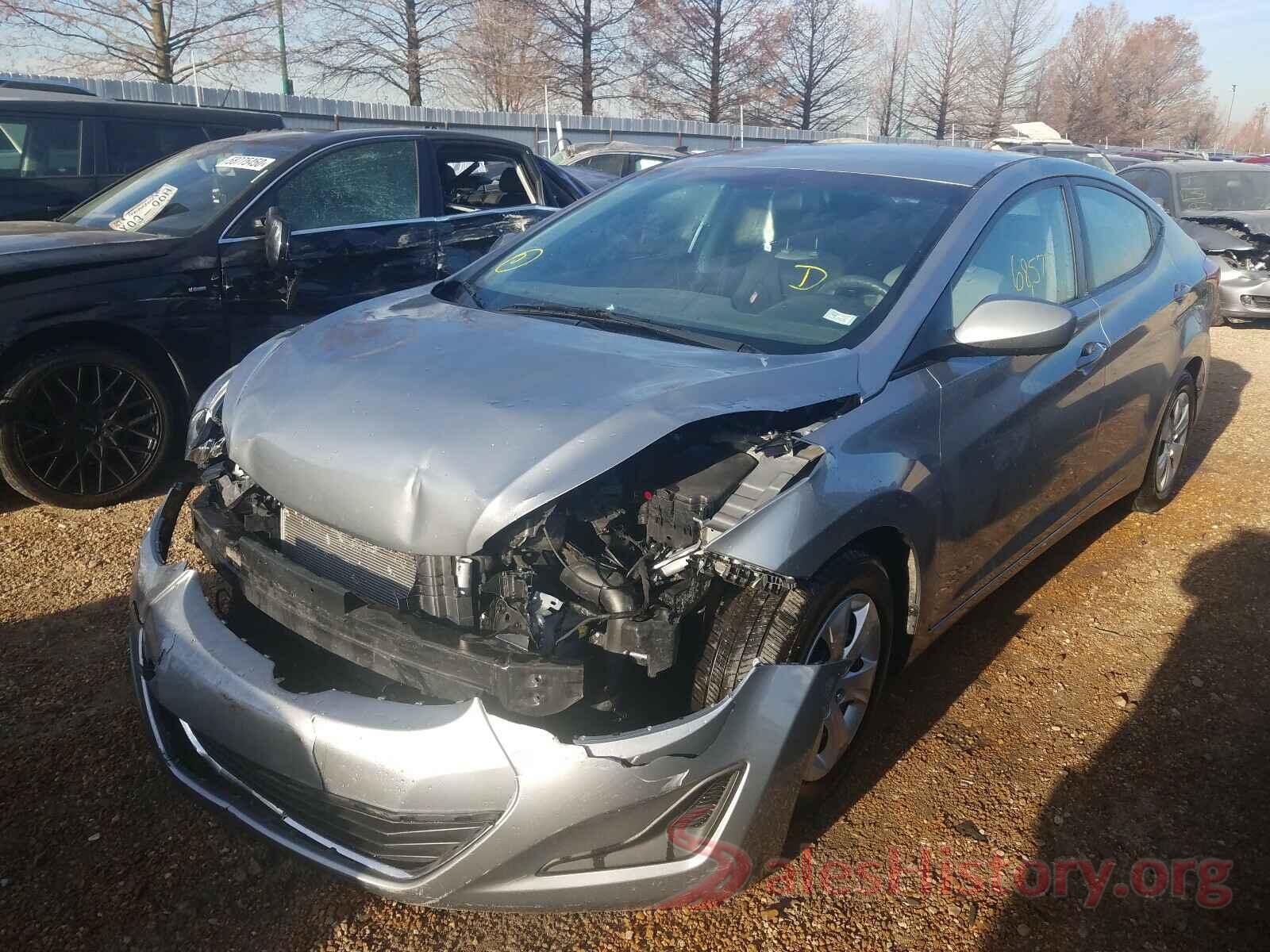 5NPDH4AE8GH744888 2016 HYUNDAI ELANTRA