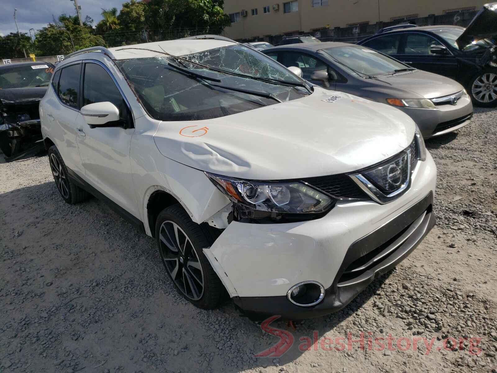 JN1BJ1CP0KW526216 2019 NISSAN ROGUE