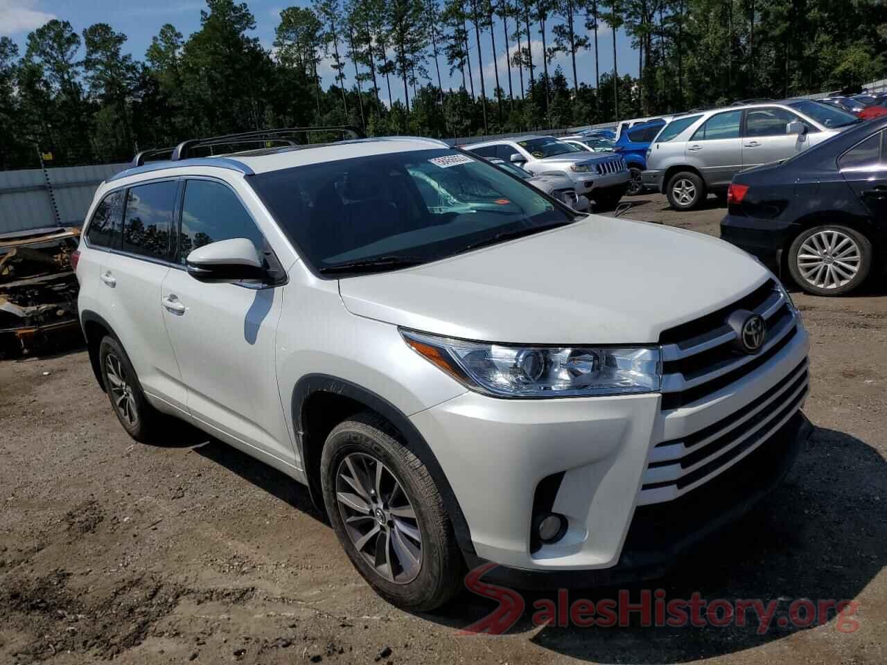 5TDJZRFH2HS468283 2017 TOYOTA HIGHLANDER