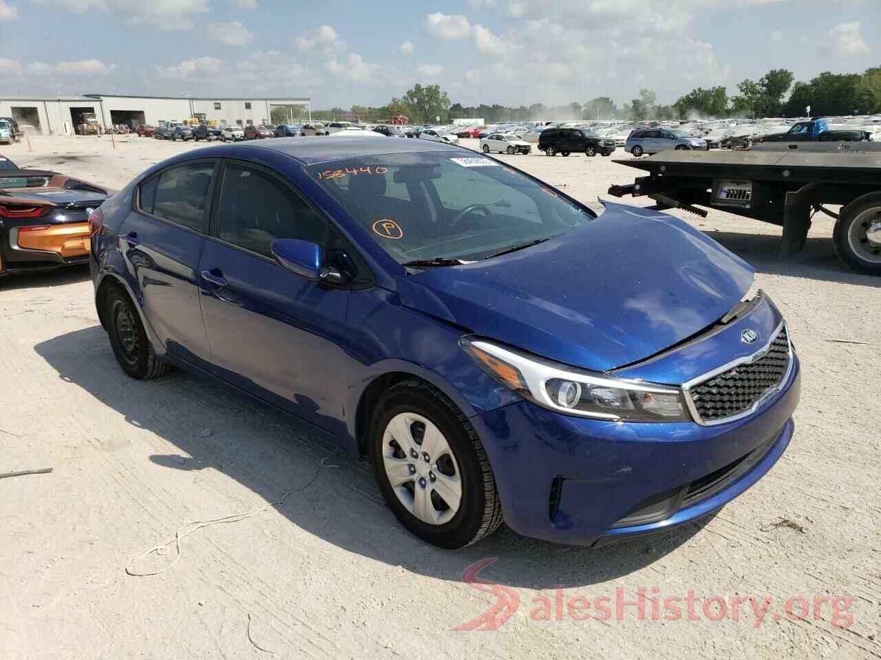 3KPFK4A71HE158440 2017 KIA FORTE