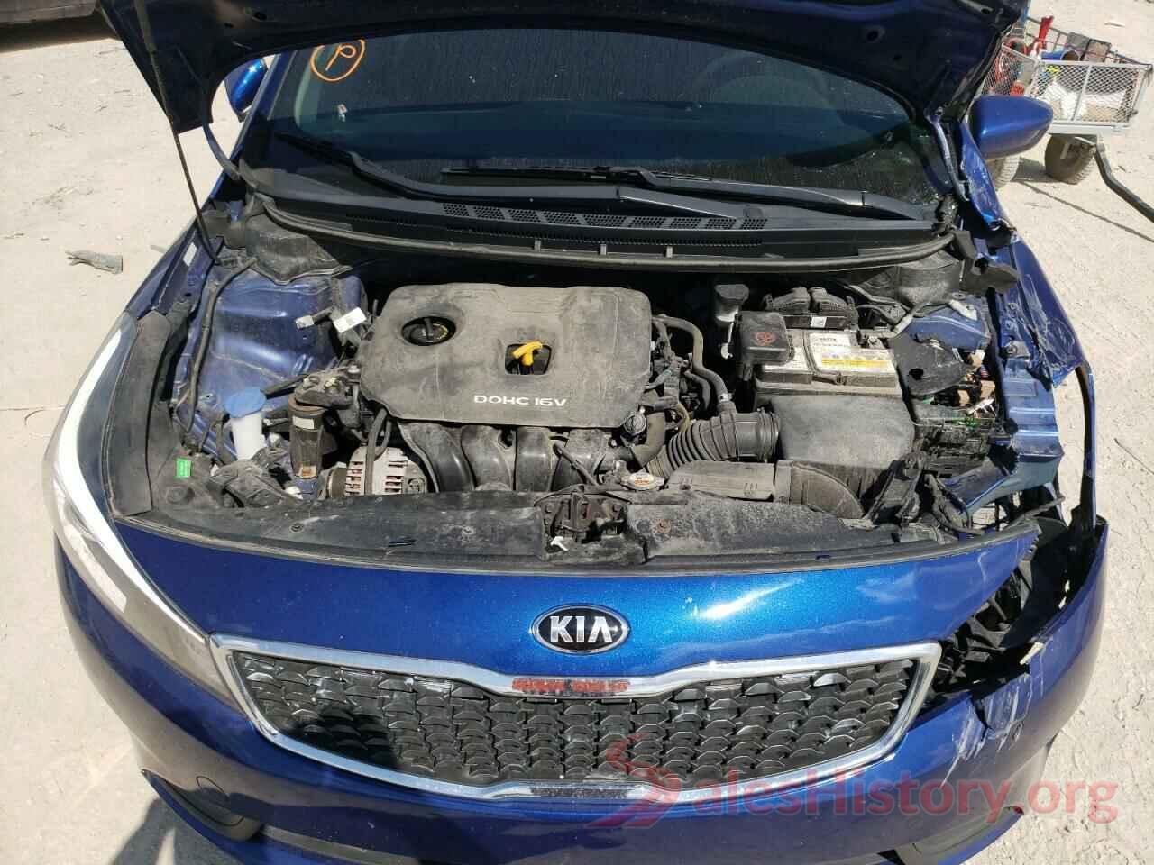 3KPFK4A71HE158440 2017 KIA FORTE