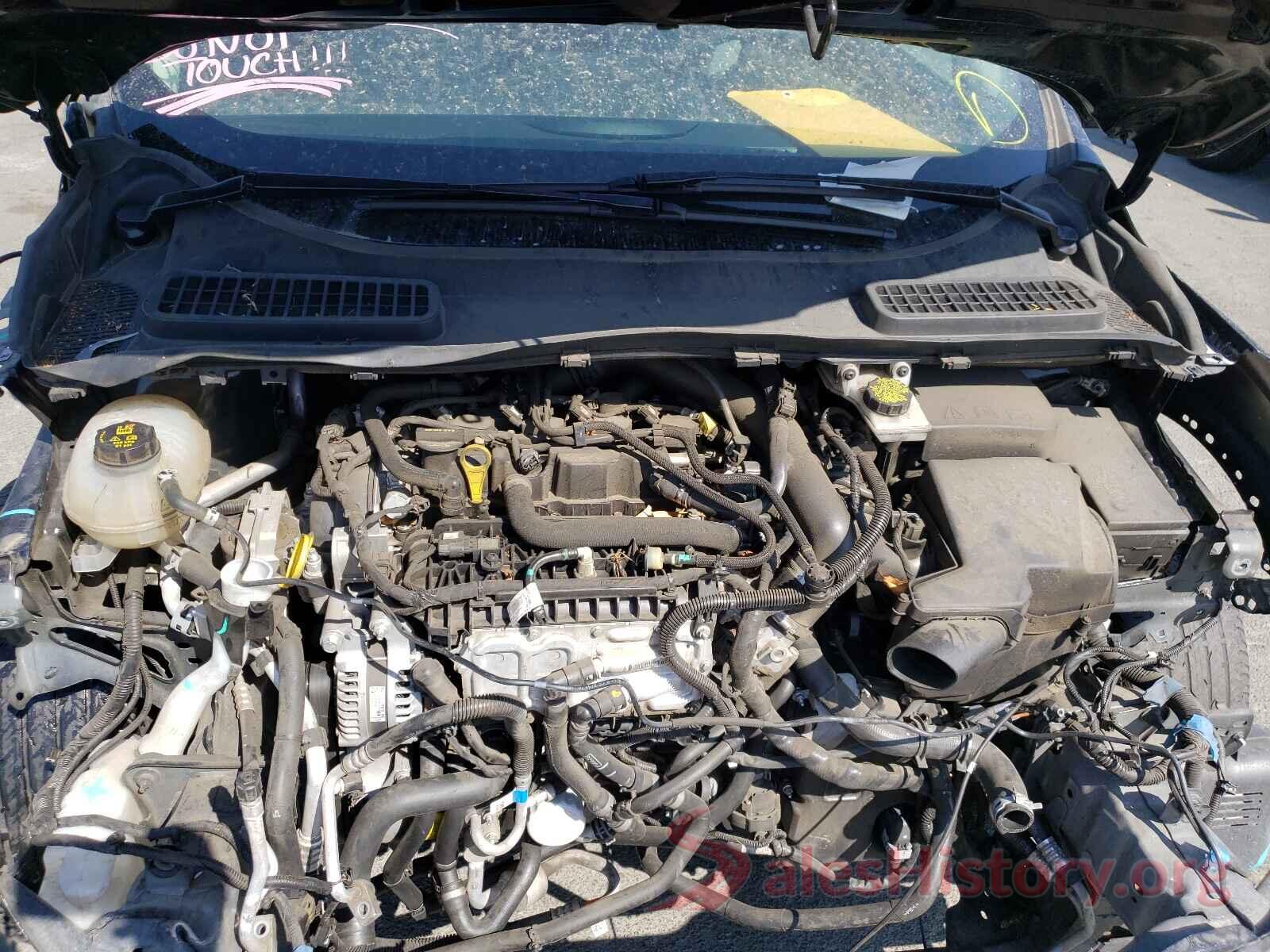 1FMCU0GD7KUB09413 2019 FORD ESCAPE