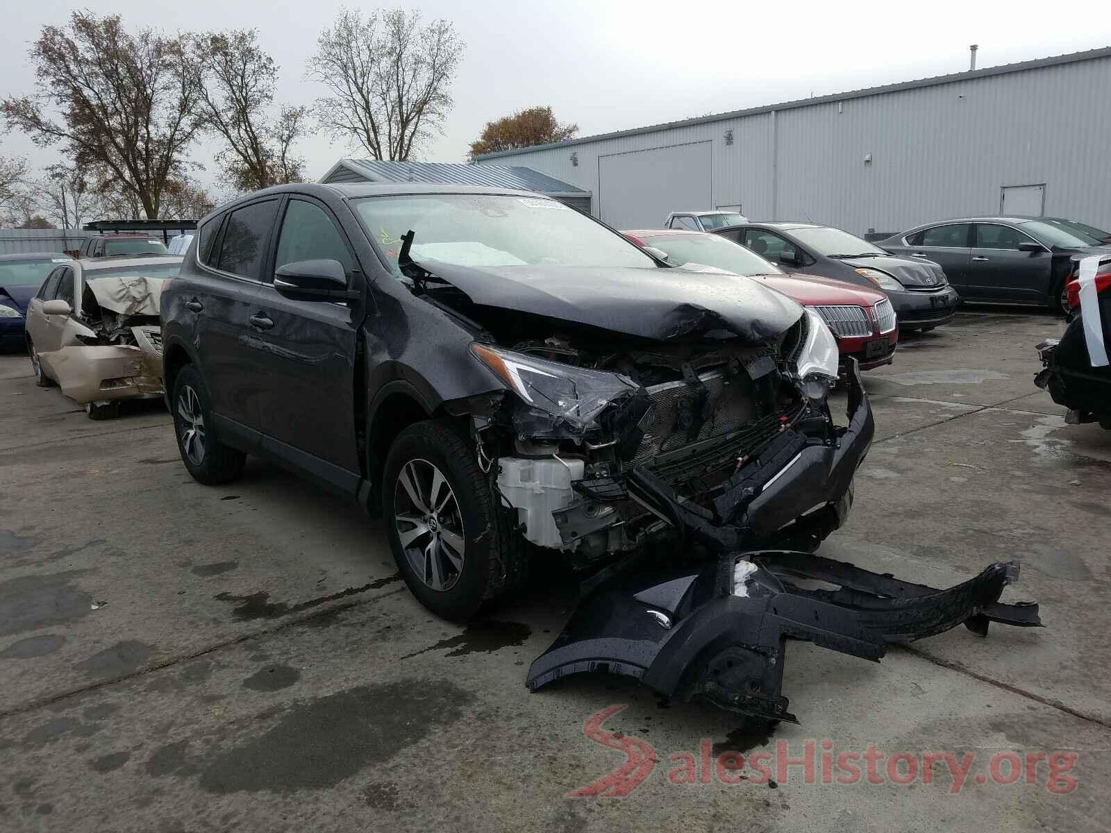 2T3WFREV9JW471062 2018 TOYOTA RAV4