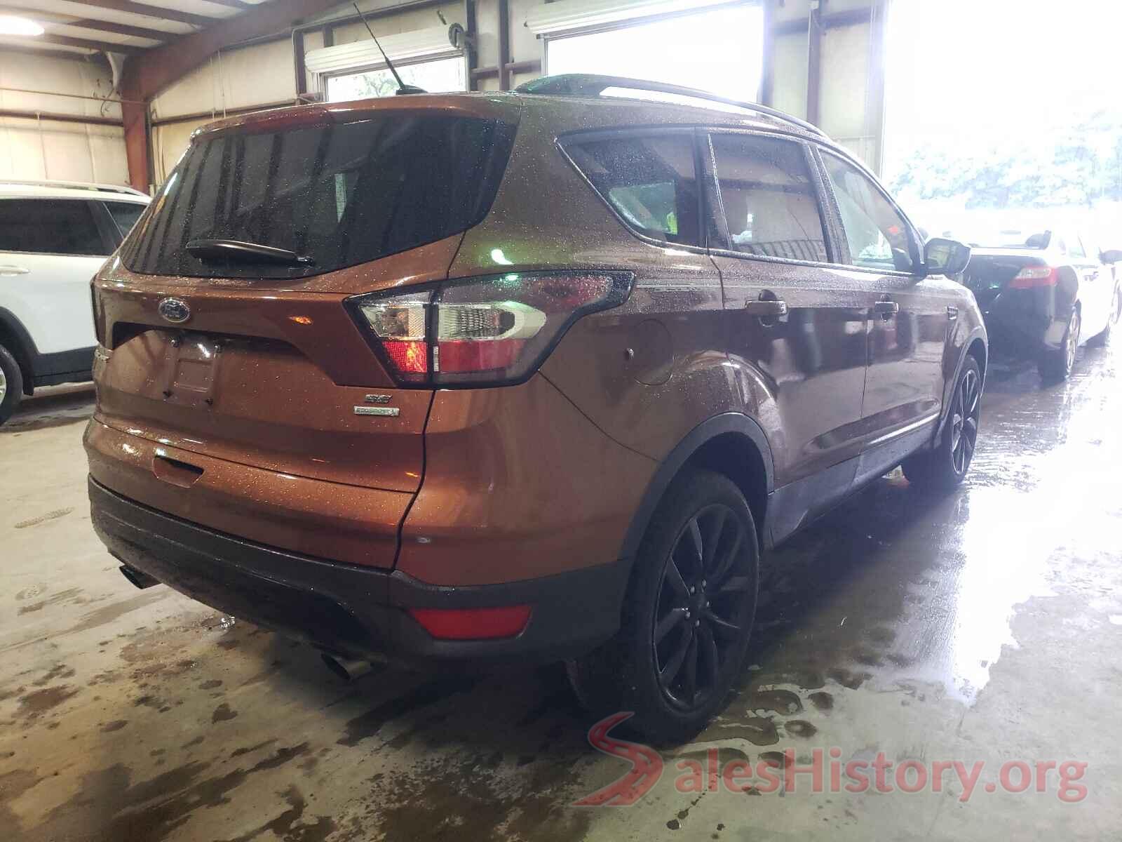 1FMCU0G9XHUC02205 2017 FORD ESCAPE