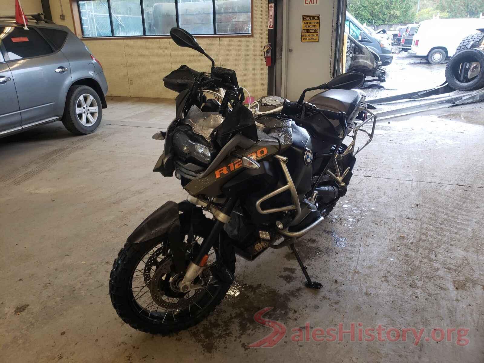 WB10A1207EZ096466 2014 BMW R