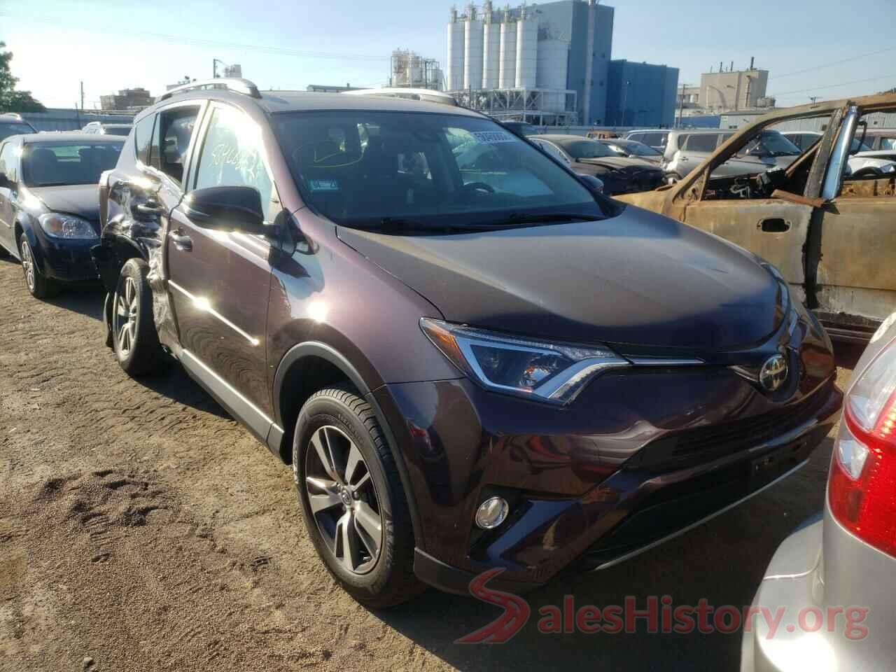 2T3RFREV1JW784393 2018 TOYOTA RAV4