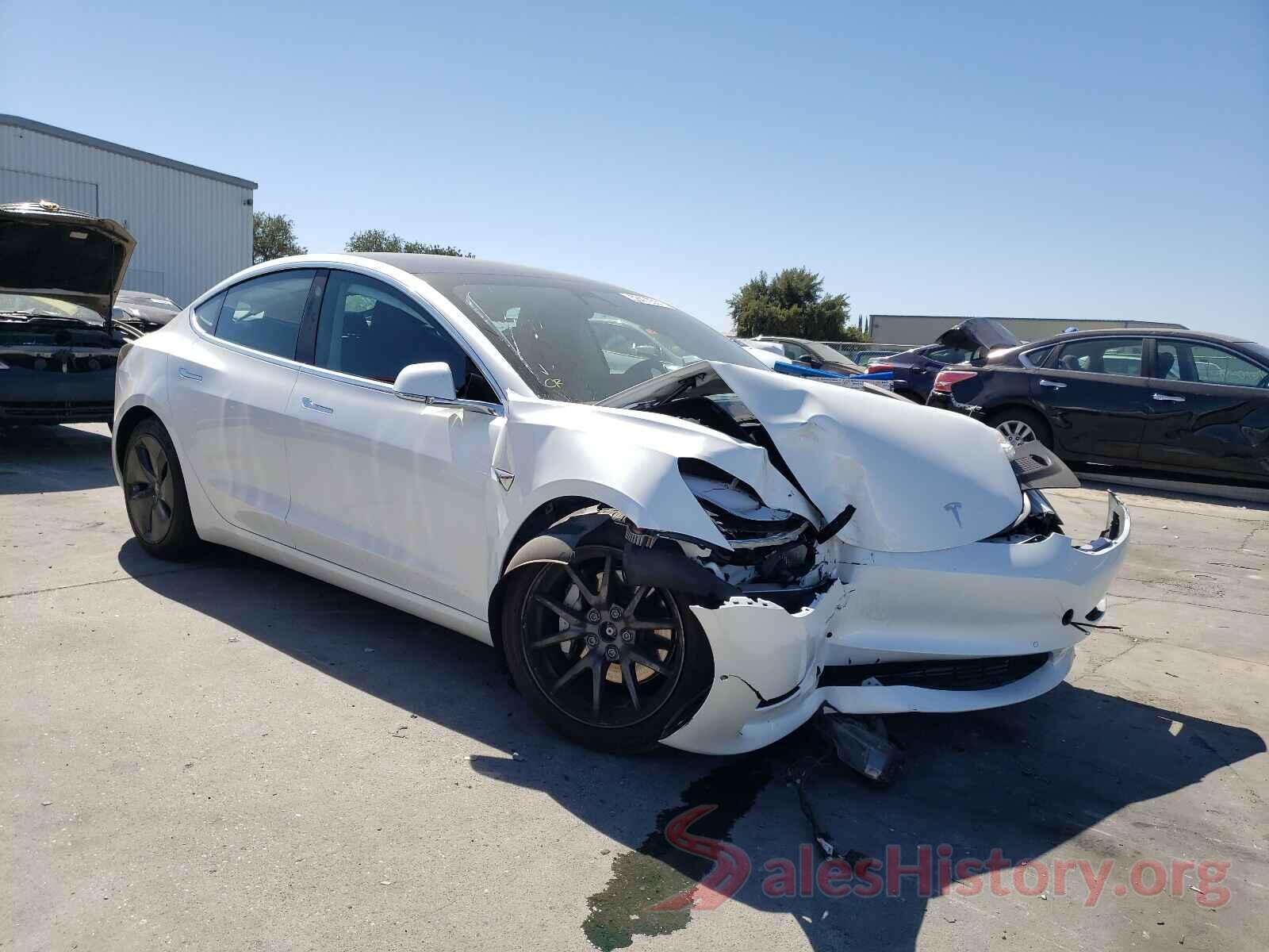 5YJ3E1EB4KF511598 2019 TESLA MODEL 3