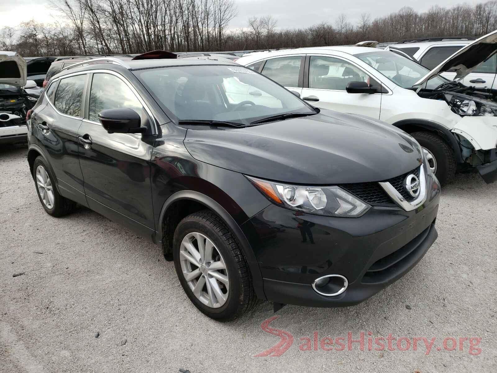 JN1BJ1CR4HW134950 2017 NISSAN ROGUE