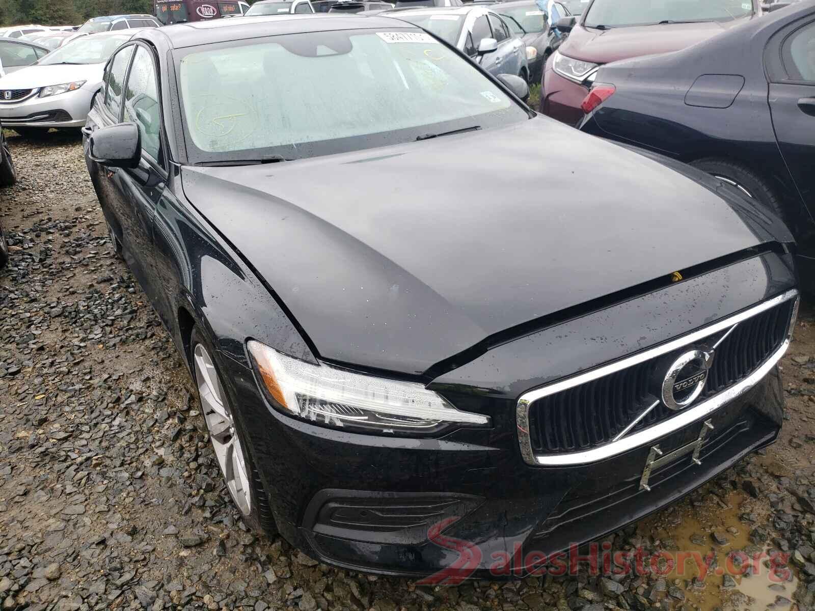 7JR102FK3KG002037 2019 VOLVO S60