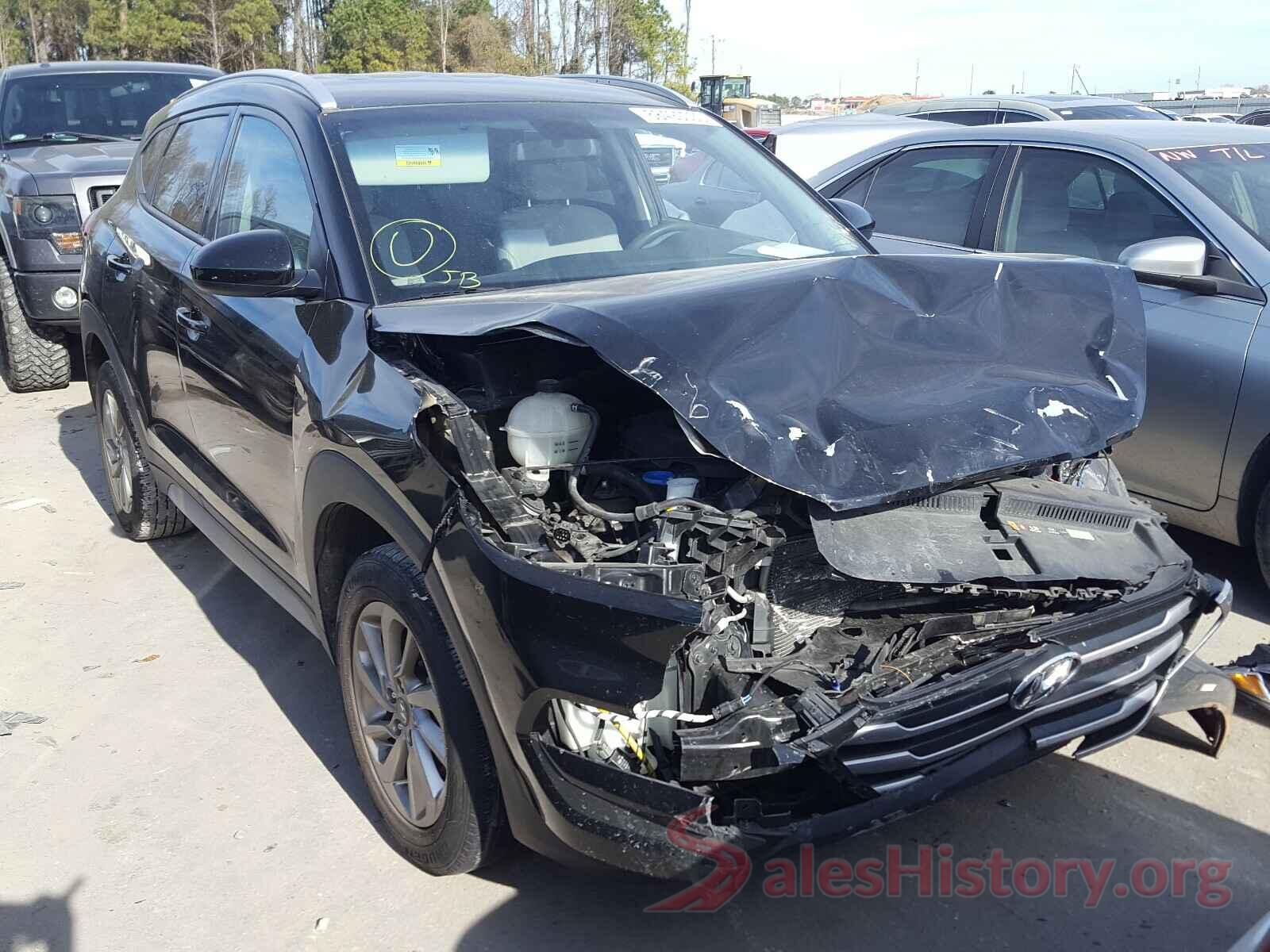 KM8J33A41HU425421 2017 HYUNDAI TUCSON